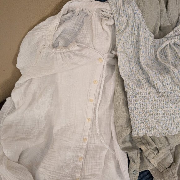 Shirts bundle - Picture 3 of 3